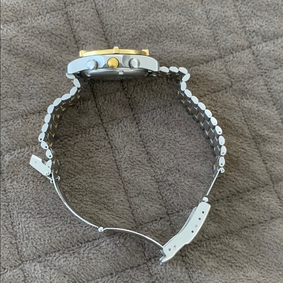 Tag Heuer Men’s Black Professional 2000 Series Chronograph Watch - Picture 17 of 17